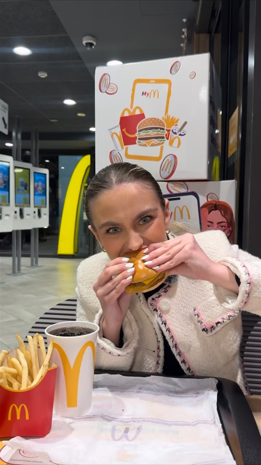McDonald's: Menú Meat Lovers, 25 segundos